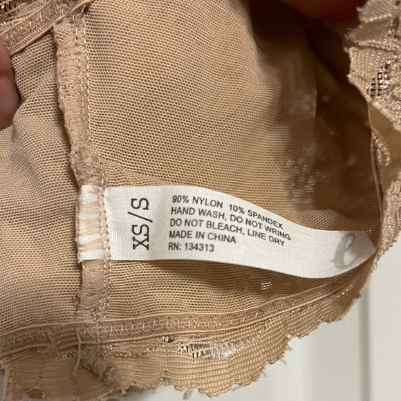 American Threads Bralette - Picture 5 of 6